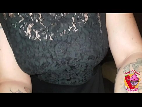 ❤️ Slutty Stéifschwëster gëtt him e blowjob a Spuenesch ❤️❌ Super Sex op lb.sexycamse.top ☑
